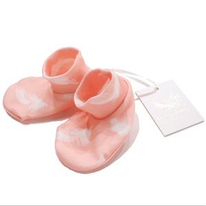 Organic Baby Booties Pink Feather (0-6 mos) NWT